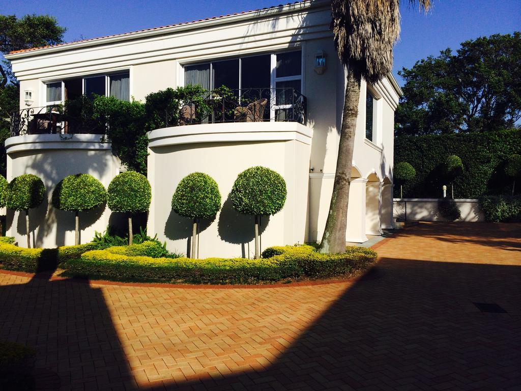 Luxury Beach Apartments Amanzimtoti Ngoại thất bức ảnh