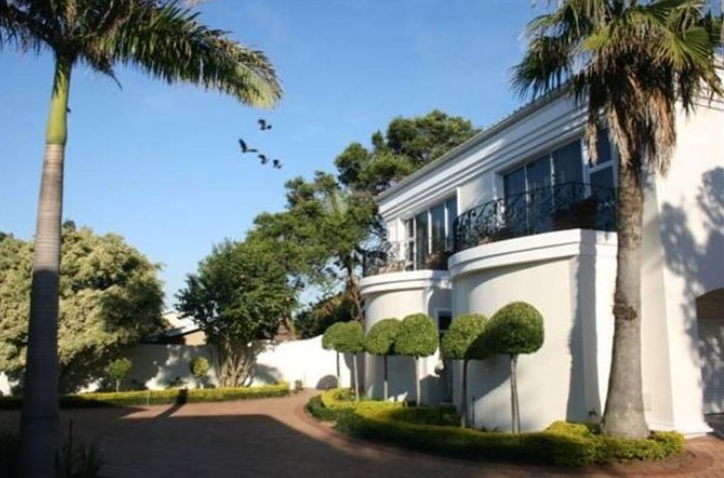 Luxury Beach Apartments Amanzimtoti Ngoại thất bức ảnh